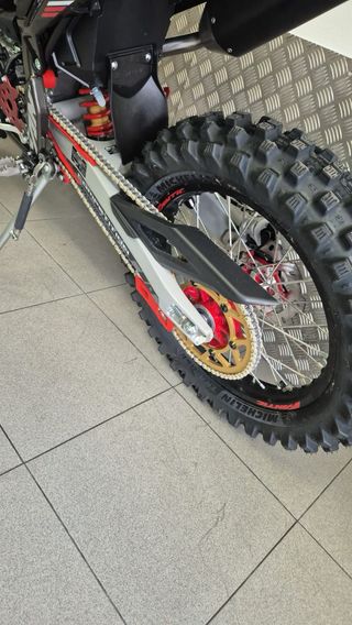 FANTIC XEF 125 Competition 2025