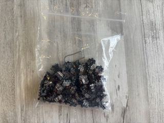 Teclado Skyloong SK61 con switches Gateron Red + Regalo de switches Gateron Brown
