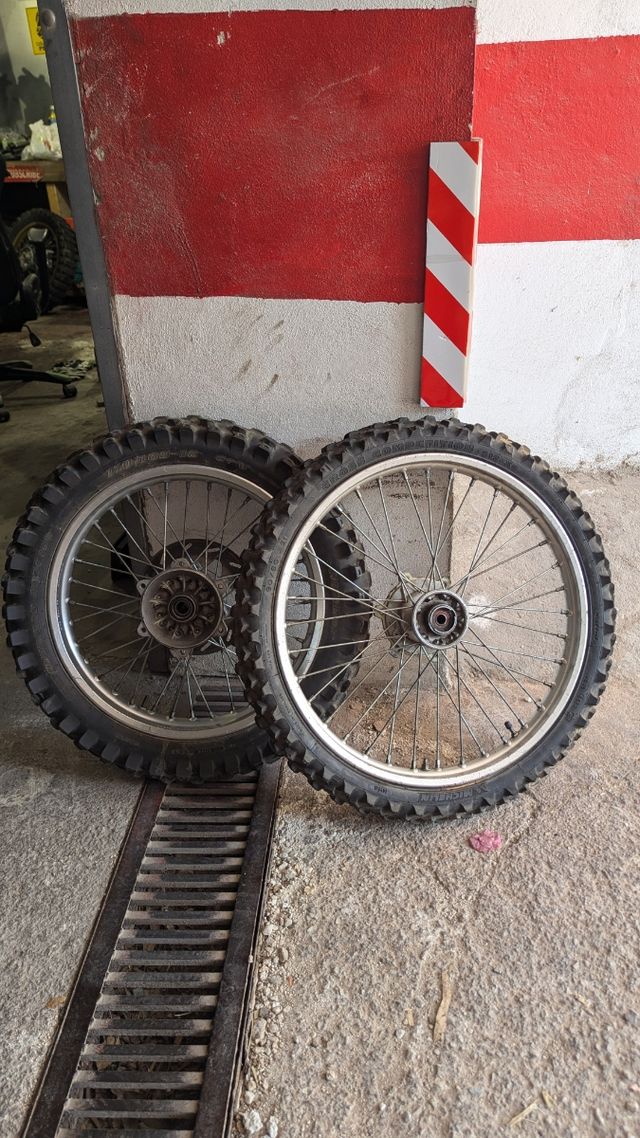 Llantas Kawasaki cross enduro