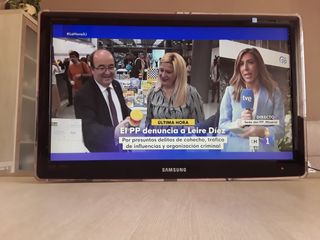 TELEVISIÓN 22 PULGADAS