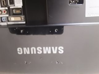 TELEVISIÓN 22 PULGADAS