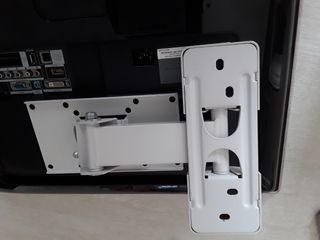 TELEVISIÓN 22 PULGADAS