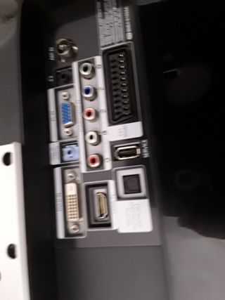 TELEVISIÓN 22 PULGADAS