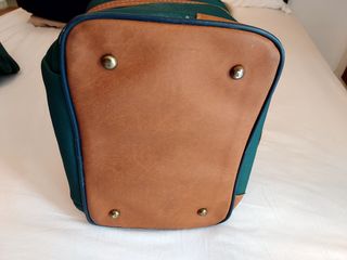 Bolso viaje verde & marrón y neceser