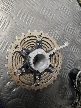 Pack desviador y cassette Shimano 