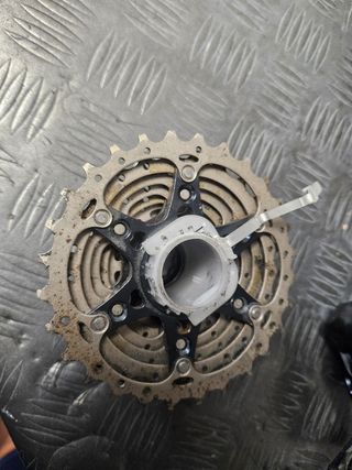 Pack desviador y cassette Shimano 