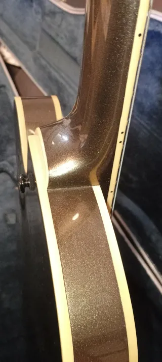 Ibanez Artcore AFS77T con estuche rigido