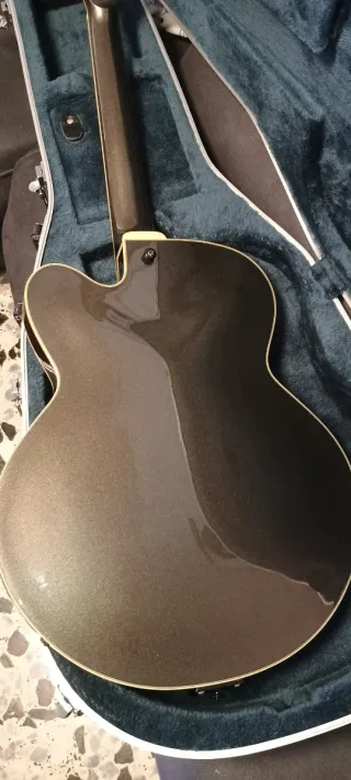 Ibanez Artcore AFS77T con estuche rigido