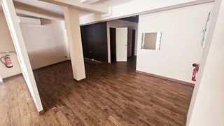 Local comercial en venta en Centre en Sant Boi de Llobregat