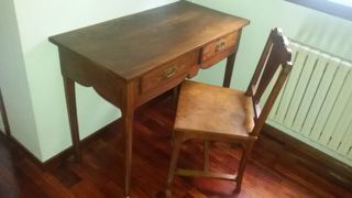 Escritorio madera antiguo