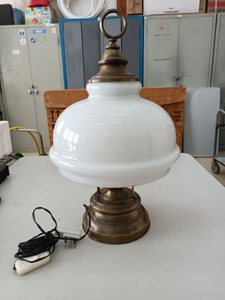 Lampada Tavolo Vintage Opalina