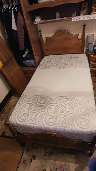 Armario y cómoda dormitorioy 1 cama electrica