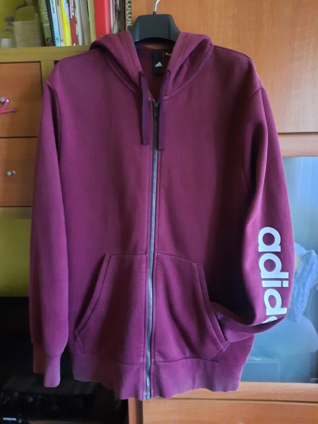 Chaqueta Adidas morada con capucha