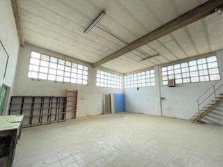 Nave industrial en venta en Tarazona