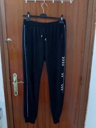 Pantalón chándal negro deportivo