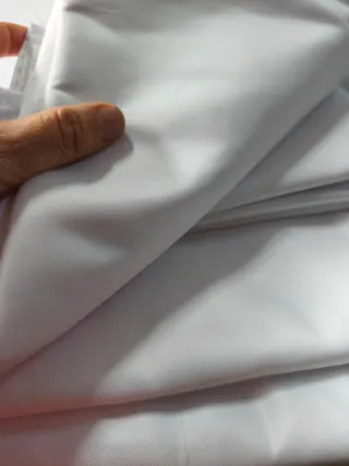 20 Manteles 135x135cm Blancos hostelería restaurac