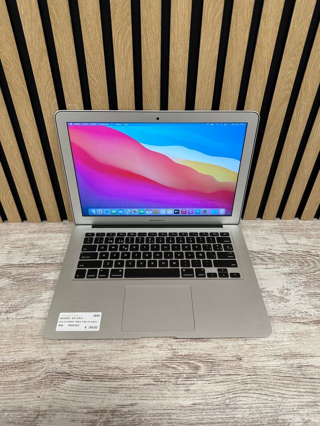 MacBook Air 13" 2013 i5 4gb 128gb SSD