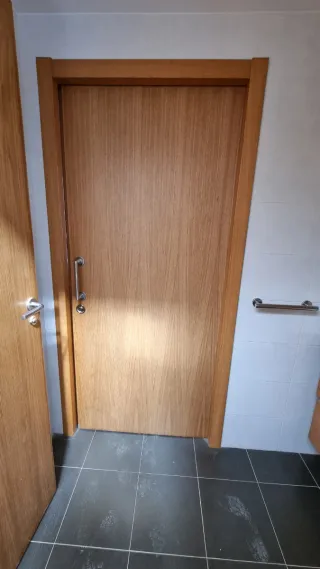 Puertas madera72.5, 82.5 cm y corredera de 92.5