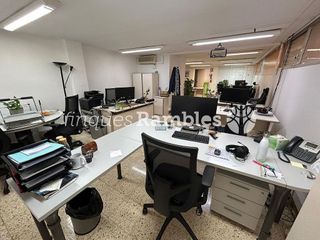 Local comercial en venta en El Poble Sec en Igualada