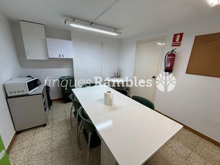 Local comercial en venta en El Poble Sec en Igualada