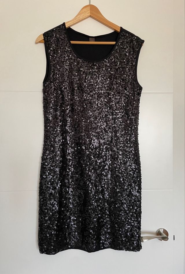 Vestido lentejuelas negro fiesta