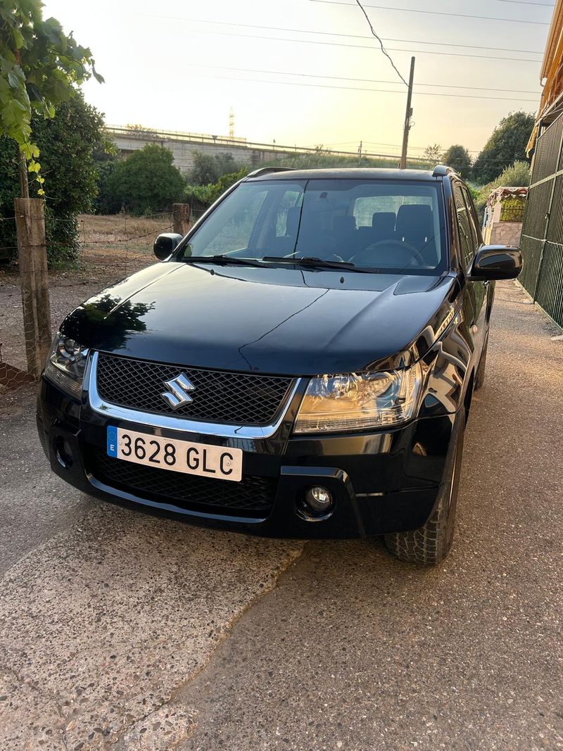Suzuki GRAND Vitara - foto 1