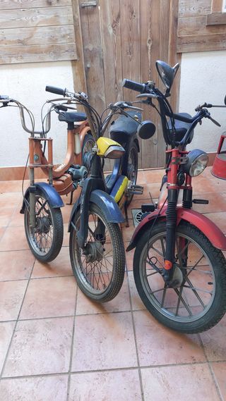 3 Vespinos: 1 matriculado + 2 para piezas