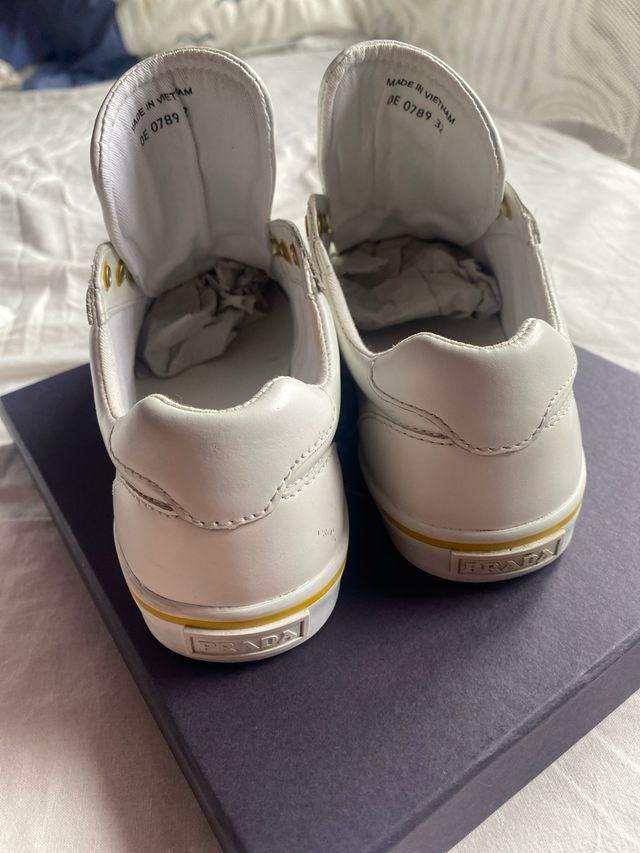 Zapatillas Prada niña - 32