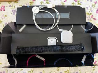 Apple Watch Series 5 Silver Nike 44mm