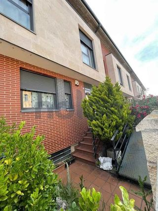 Casa adosada en venta en AVE - Villimar en Burgos