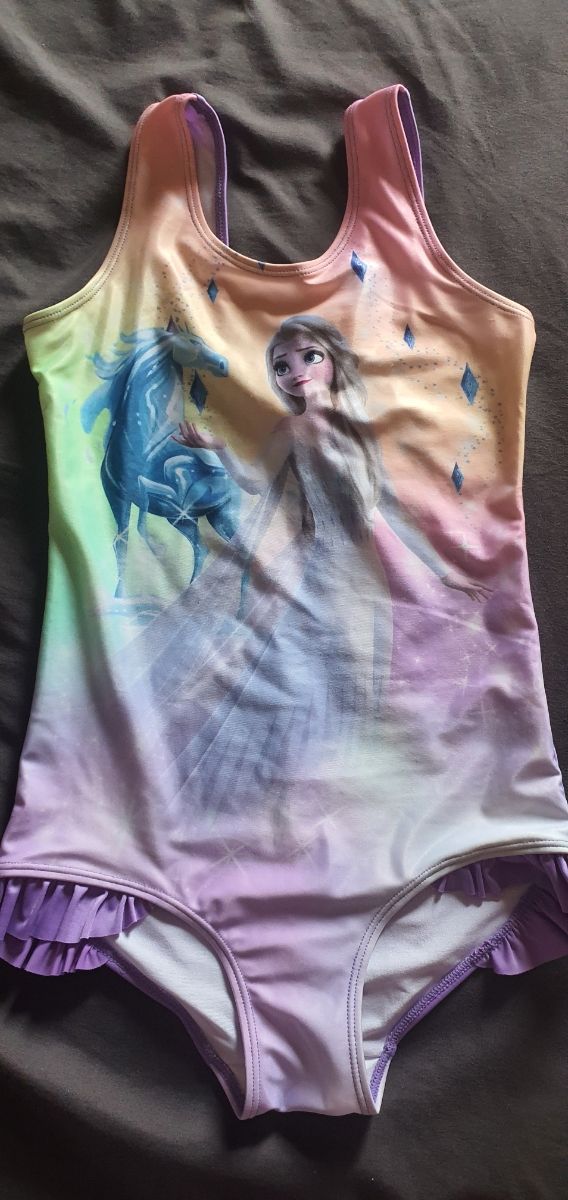 Bañador Frozen Niña solo 2 veces de uso talla 8
