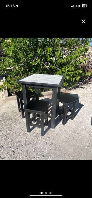 Mesa de jardín con 4 sillas - mármol blanco
