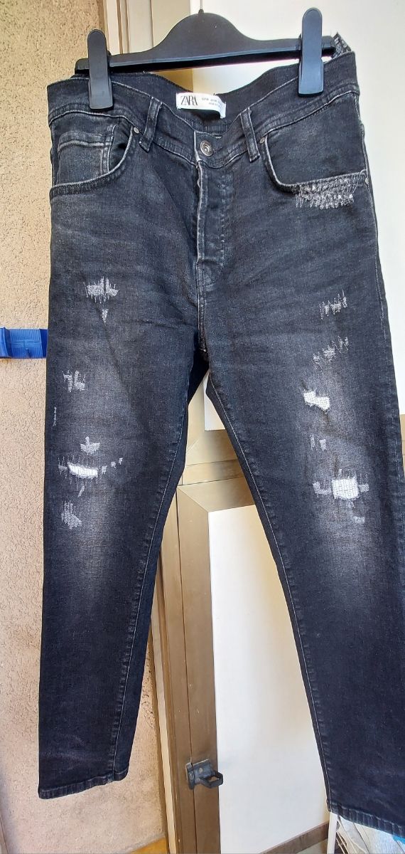 Jeans Zara Uomo neri strappati