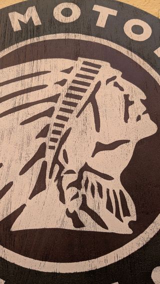 Logo Indian Motorcycle madera