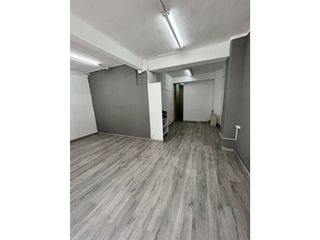 Local comercial en venta en El Calderi - Estació del Nord - Estació de França en Mollet del Vallès