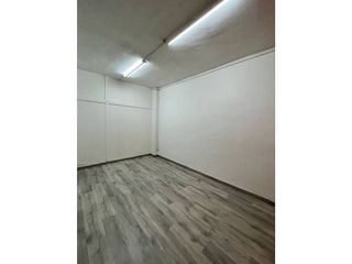 Local comercial en venta en El Calderi - Estació del Nord - Estació de França en Mollet del Vallès