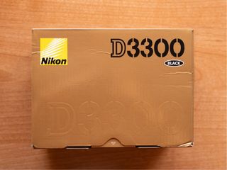 Nikon D3300 CASI NUEVA!!