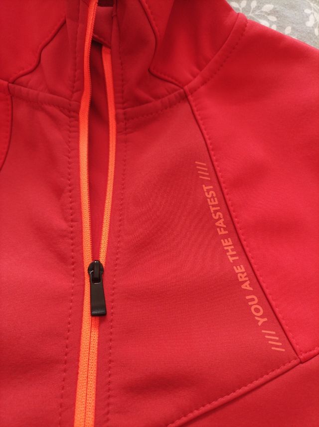 Chaqueta deportiva niño talla 9-10