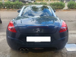 Peugeot RCZ