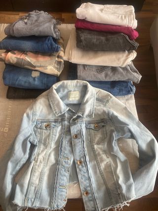 Lote 11 pantalones vaqueros y cazadora 11/12 35€