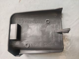 Tapa plástica gris para coche
