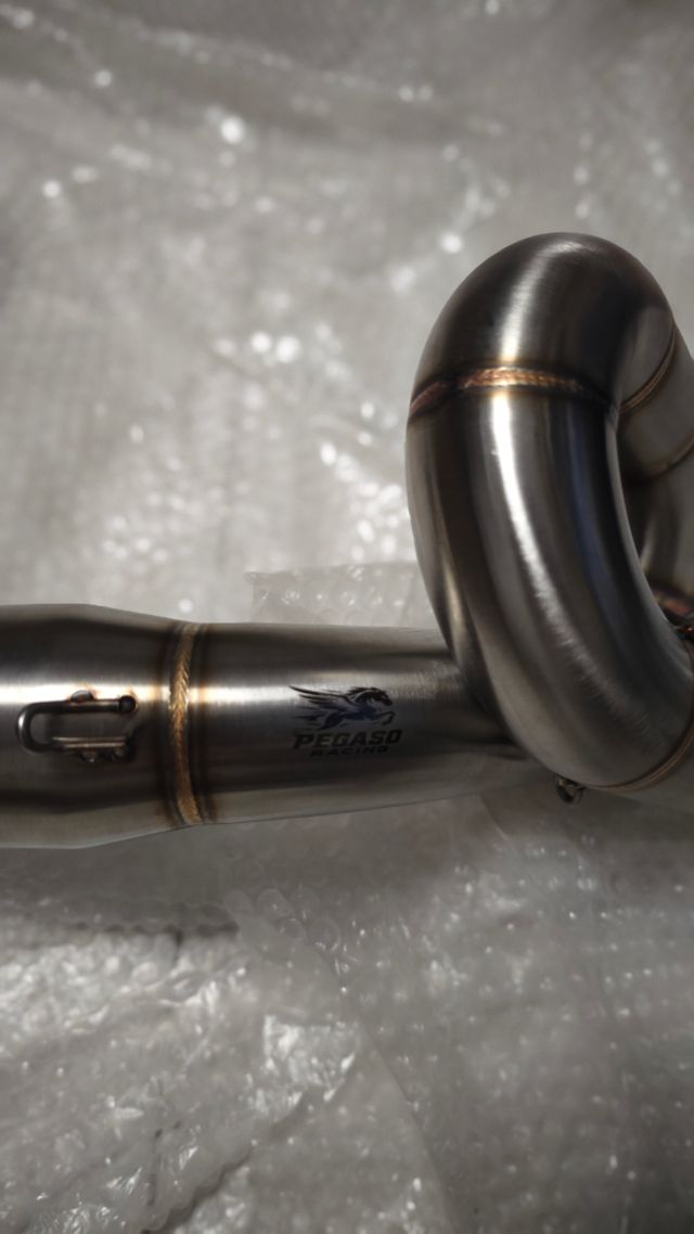 Colectores escape MT-07 2025