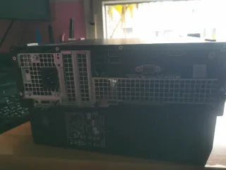 Dell Optiplex - 3050 PC sobremesa