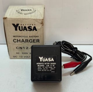 Cargador Yuasa CN-12-5B Motocicletas