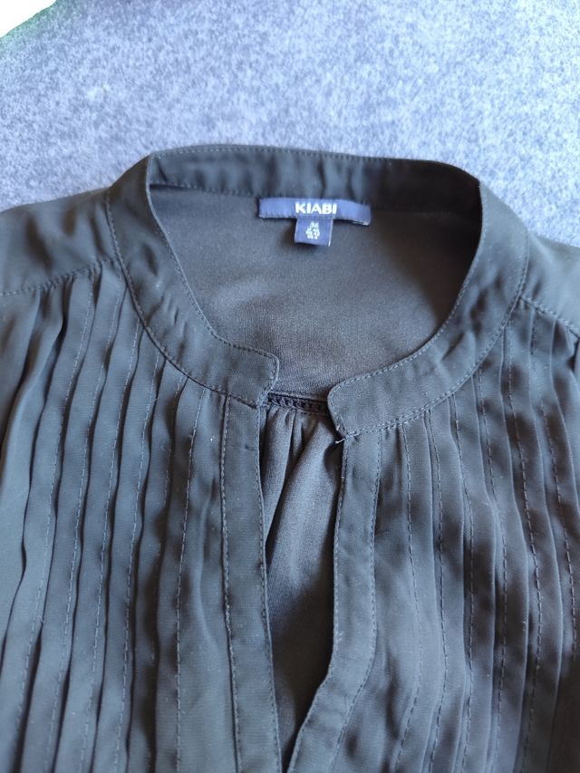 Vestido KIABI gasa negro/verde