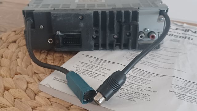 Alpine cde-9850ri para ipod y iPhone