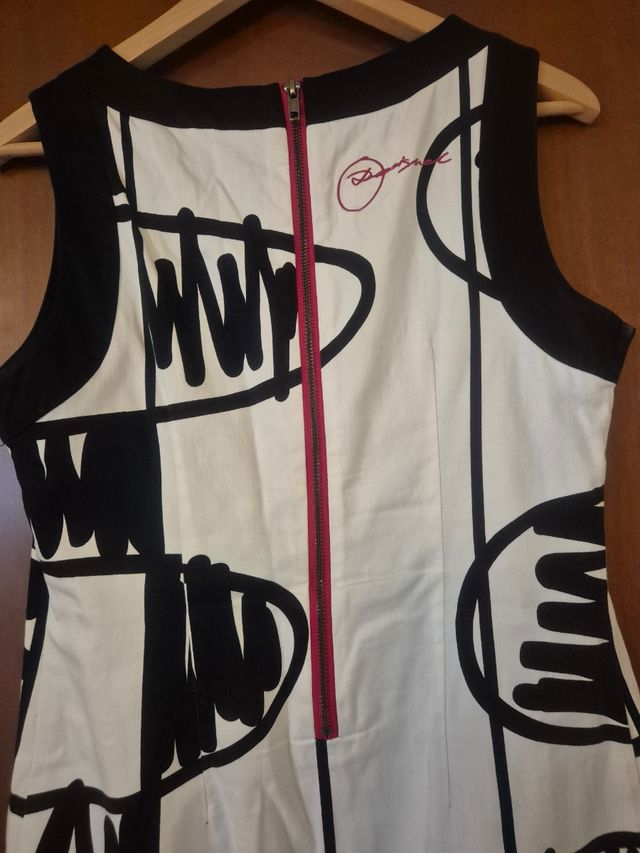 Vestito Desigual bianco e nero