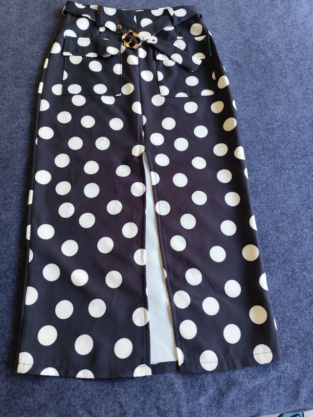 Falda midi lunares - negra y blanca