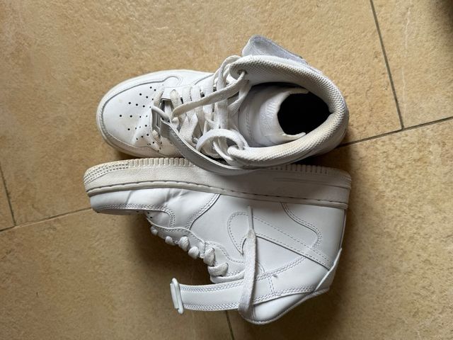 Nike Air Force 1 High blancas