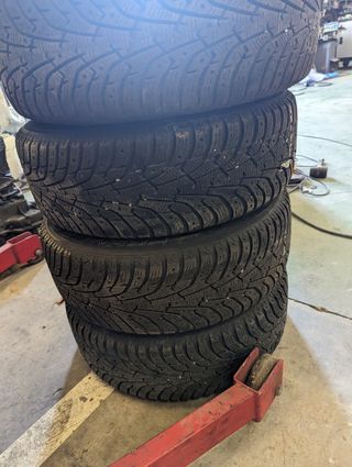 Llantas Toyota Corolla - 4 piezas